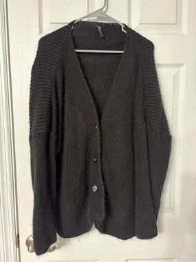 Women's Black Ribbed Button-Front Cardigan Sweater